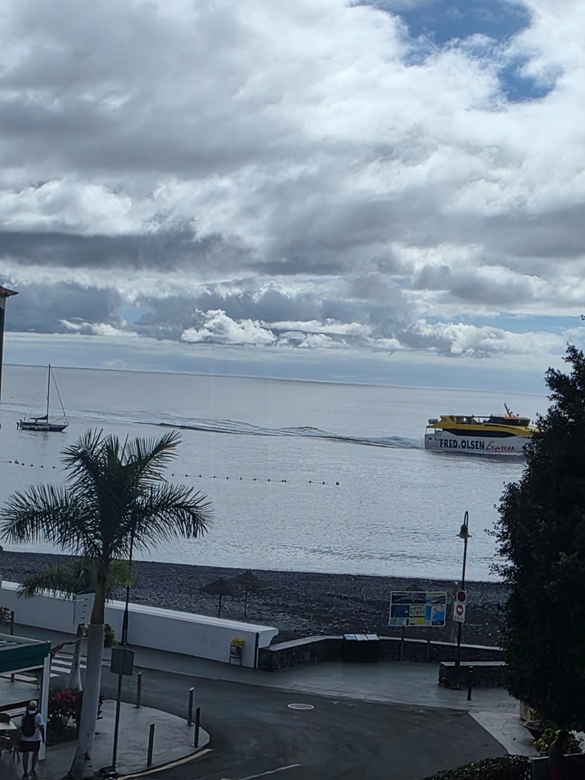 1a284c78-dbe1-445a-884f-90bb5f1cbcbb