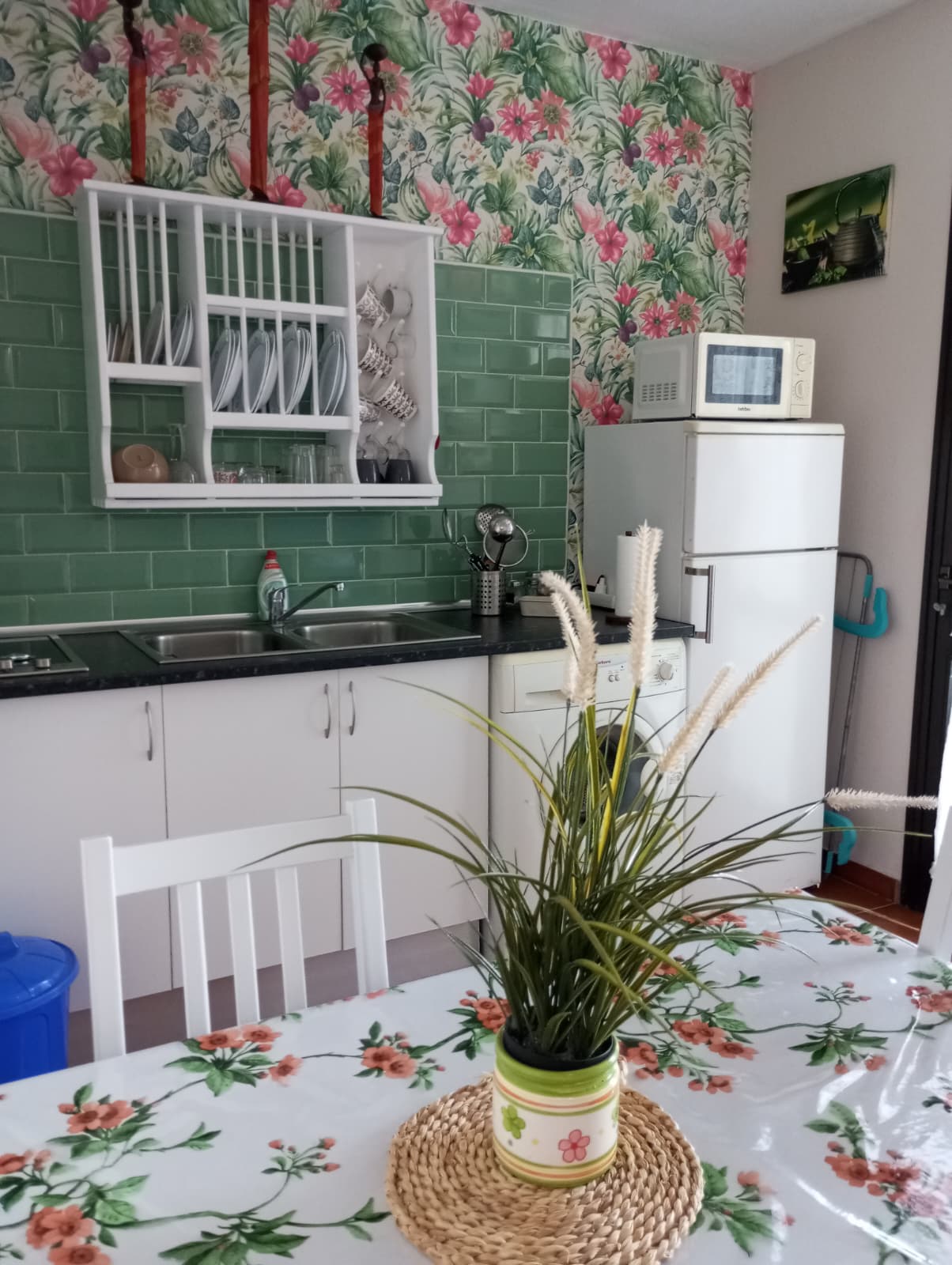 44f32f85-1382-40d4-bb50-792382f59361