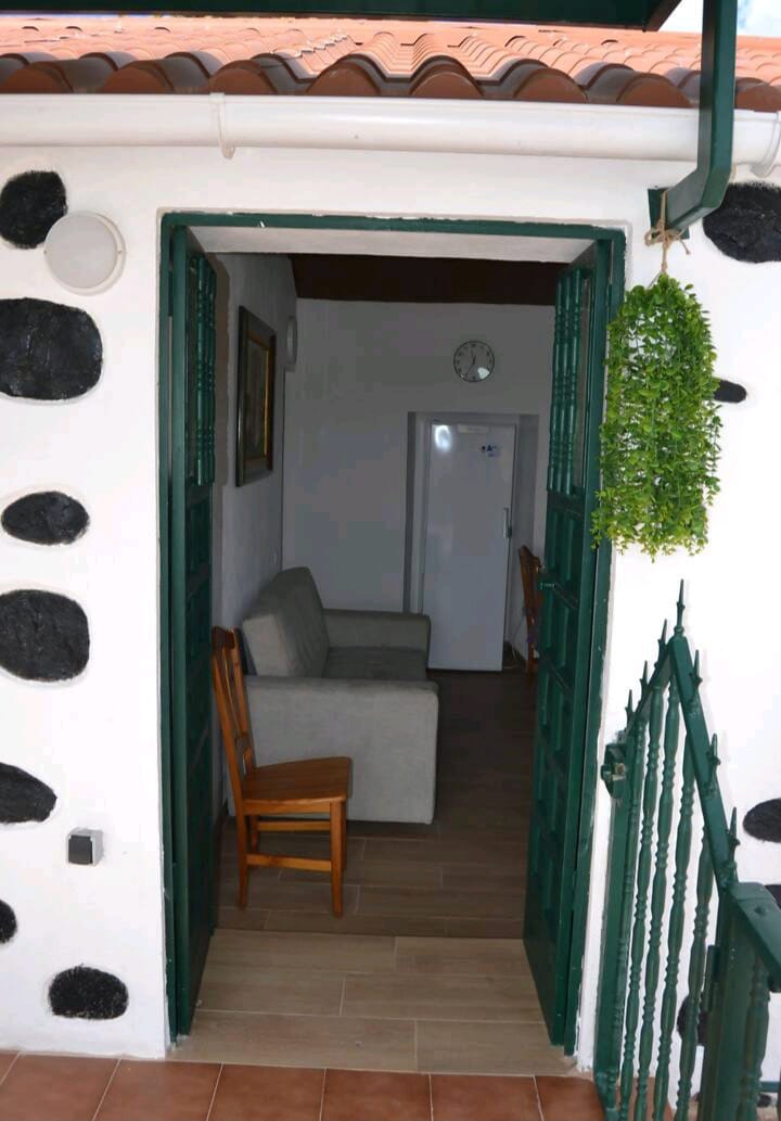 054430f5-a114-4b12-8c40-e6c12523f639