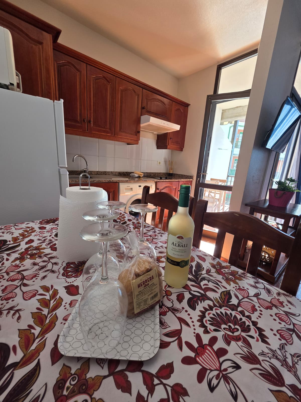 161c938e-f2f5-418d-b5cb-edf746861161