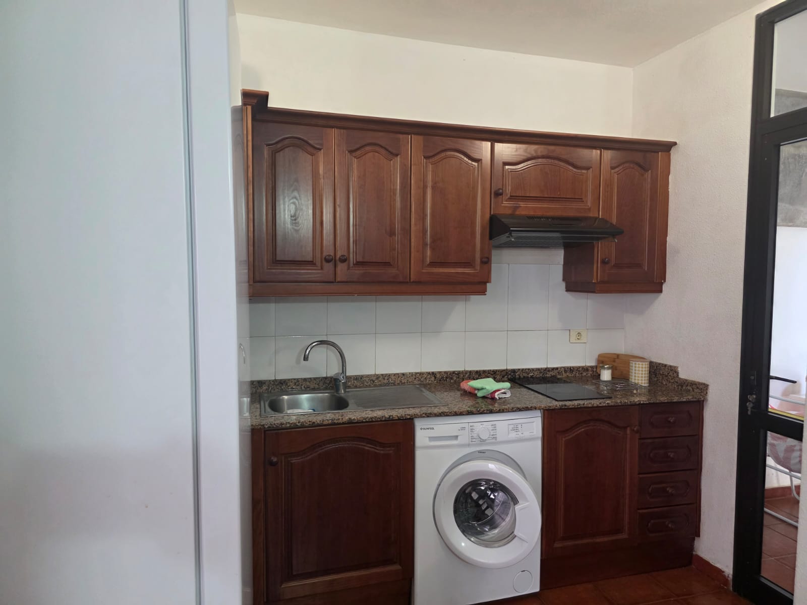 2046b186-6e30-4d04-ab3f-240583cb2ddf