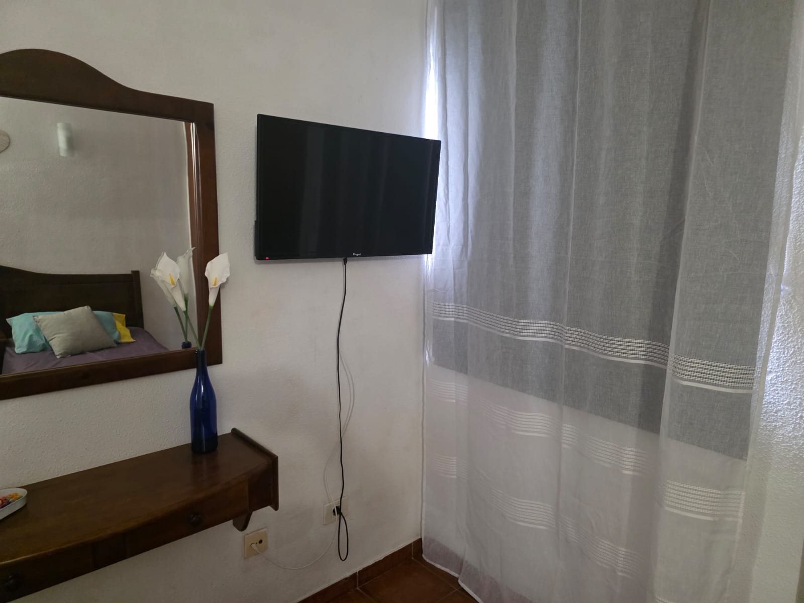 75c96eec-0e1e-41ea-8122-6f113fc8d31f