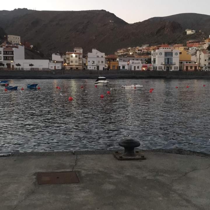 fd4da52b-1a3f-4714-af67-651855dbc578