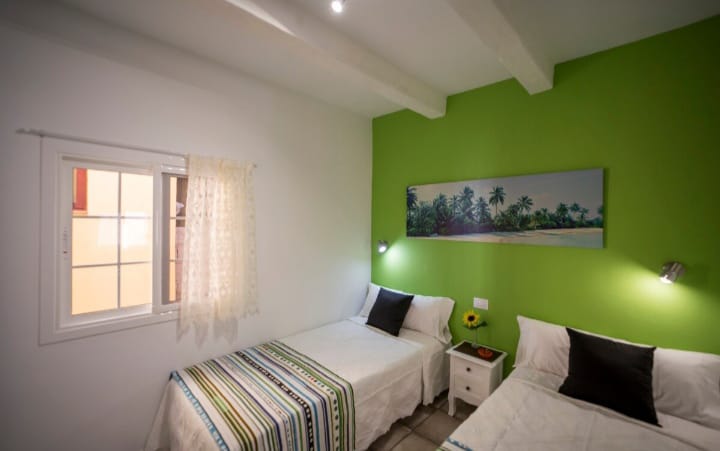 1566b52d-5e02-44fb-b175-2a1a9efa4168