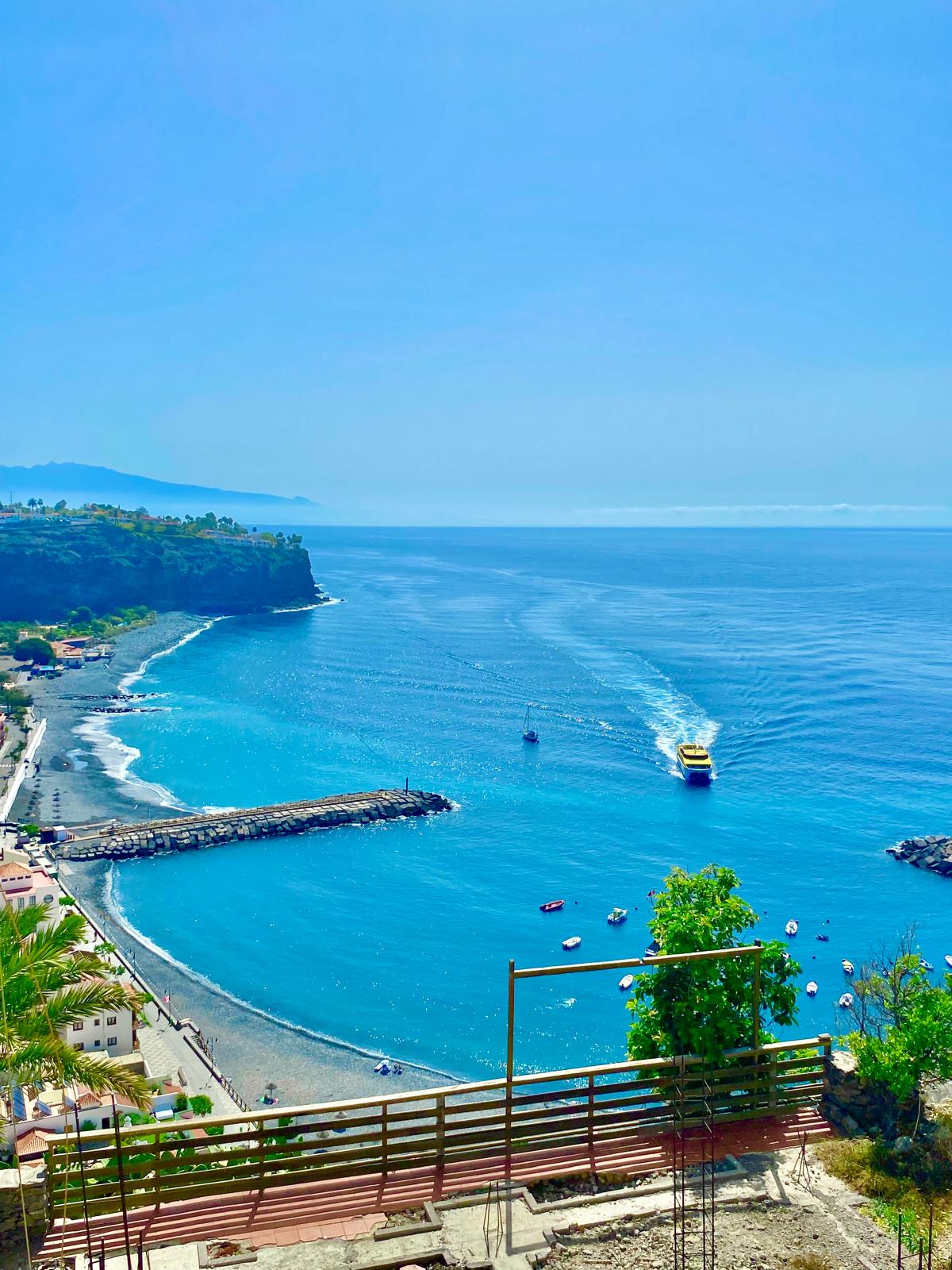 1e7504d3-0af4-4d1b-8897-b70344c744ee