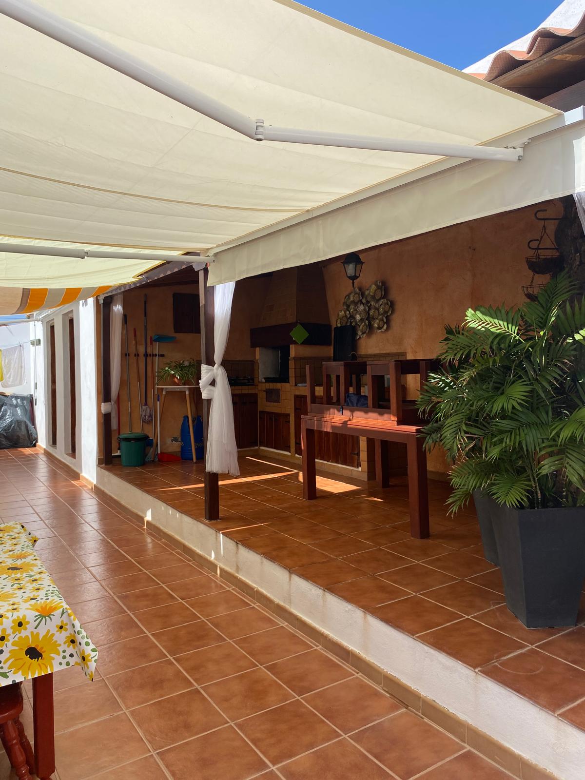 8cecb096-5942-4742-bc8e-b5c2d986f343