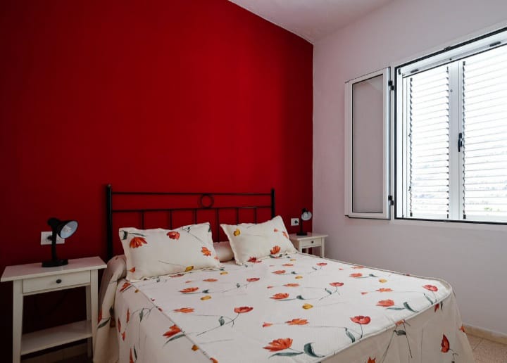 b300da3d-062e-457d-9354-6f73d5cc61ab