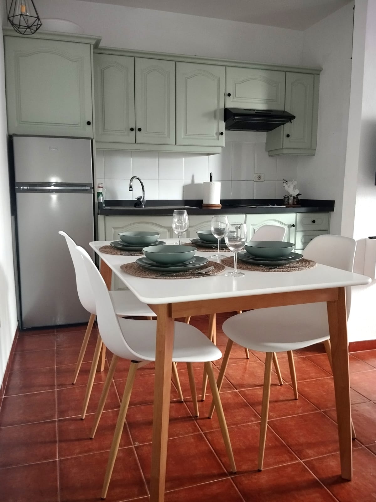 87c342a2-3927-4528-b569-6f09f6754154