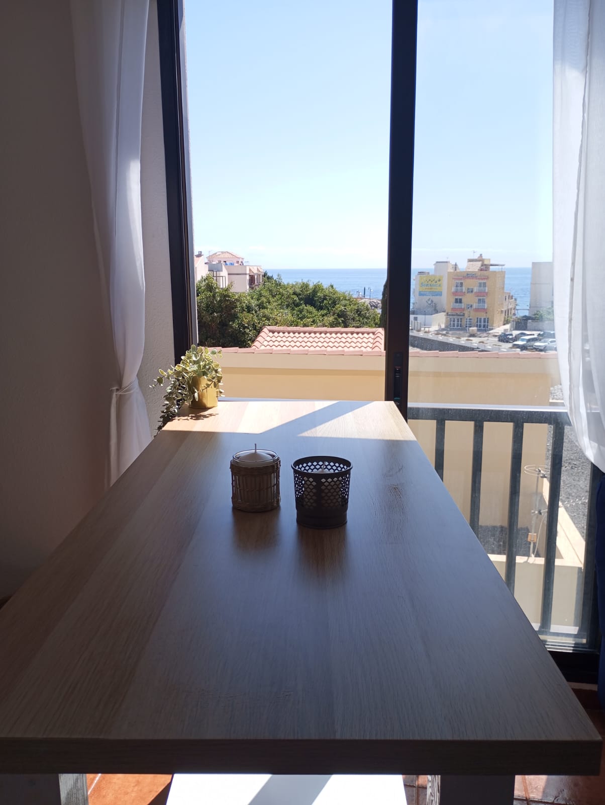 6ad37c22-1667-4fc2-bdd0-c7dbc879fb0e