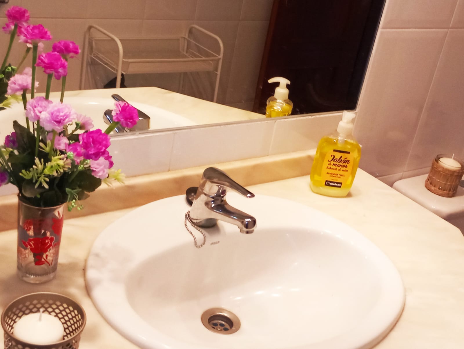 9cccc5c3-db36-42fb-9394-0fb78d387600