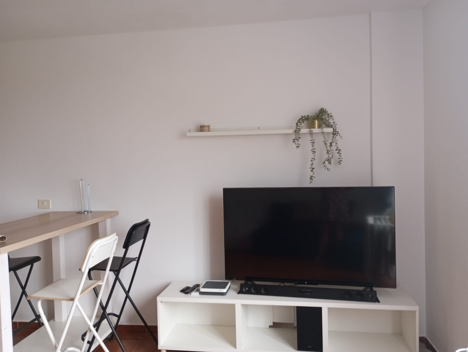 fc4e1d99-b7c1-4adf-a9e4-2b8cfee7d8d1