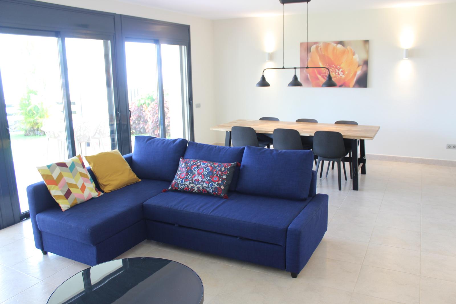 c4b0a2de-5f85-41be-b4fe-3571d609710e