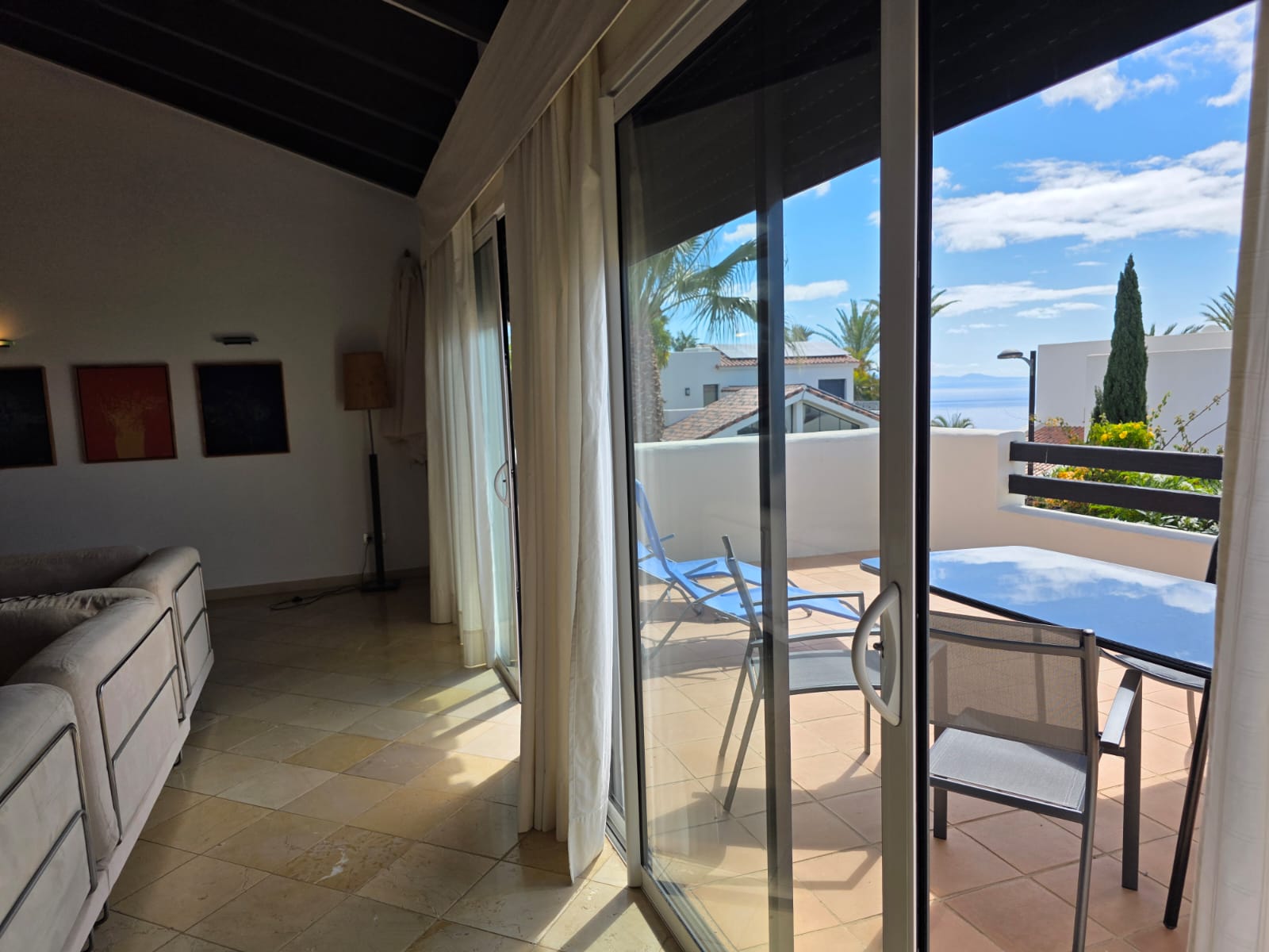 0b94758d-fa69-4b6a-9df5-371bba936c0a