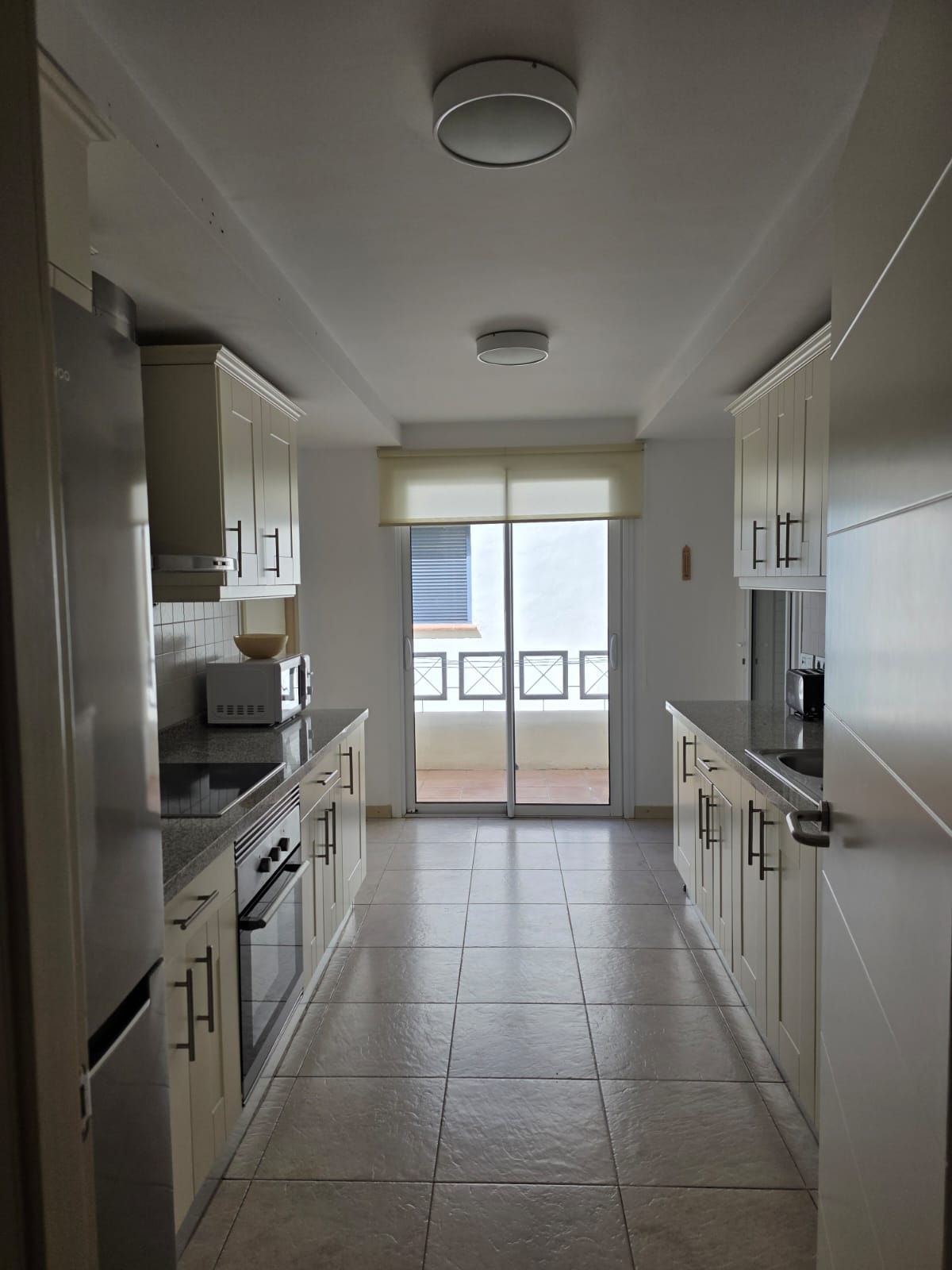 384673a7-f05a-4be0-962b-48ffc7469870