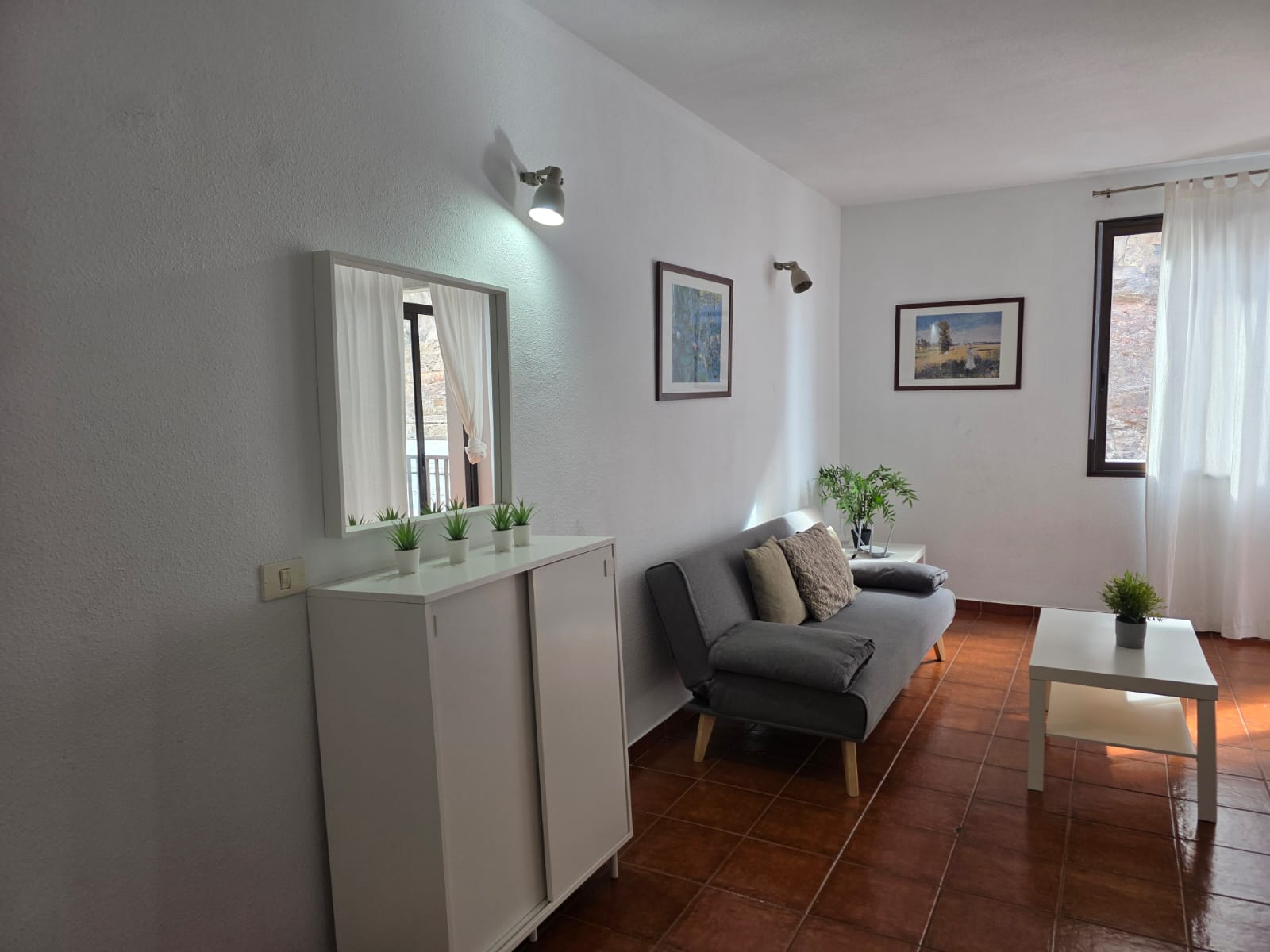 e1df86c7-7901-4b7d-a87d-4914782586fa