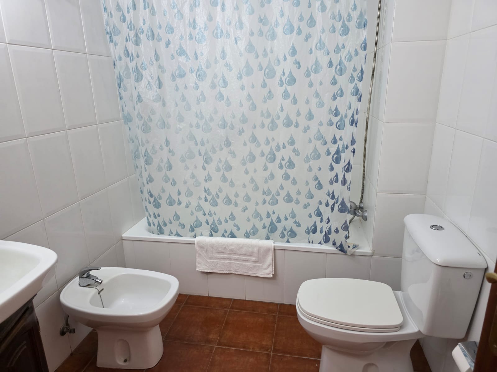 6c335beb-44b2-4560-9beb-753daa6dd66c