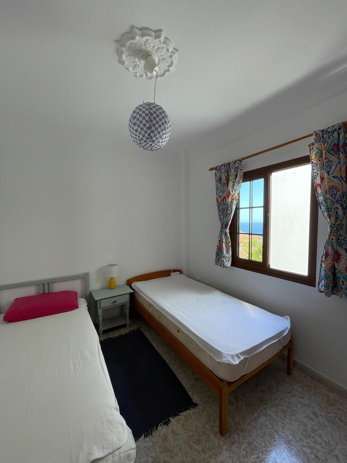 0074c00b-9216-4f66-a074-b602d2ccb107