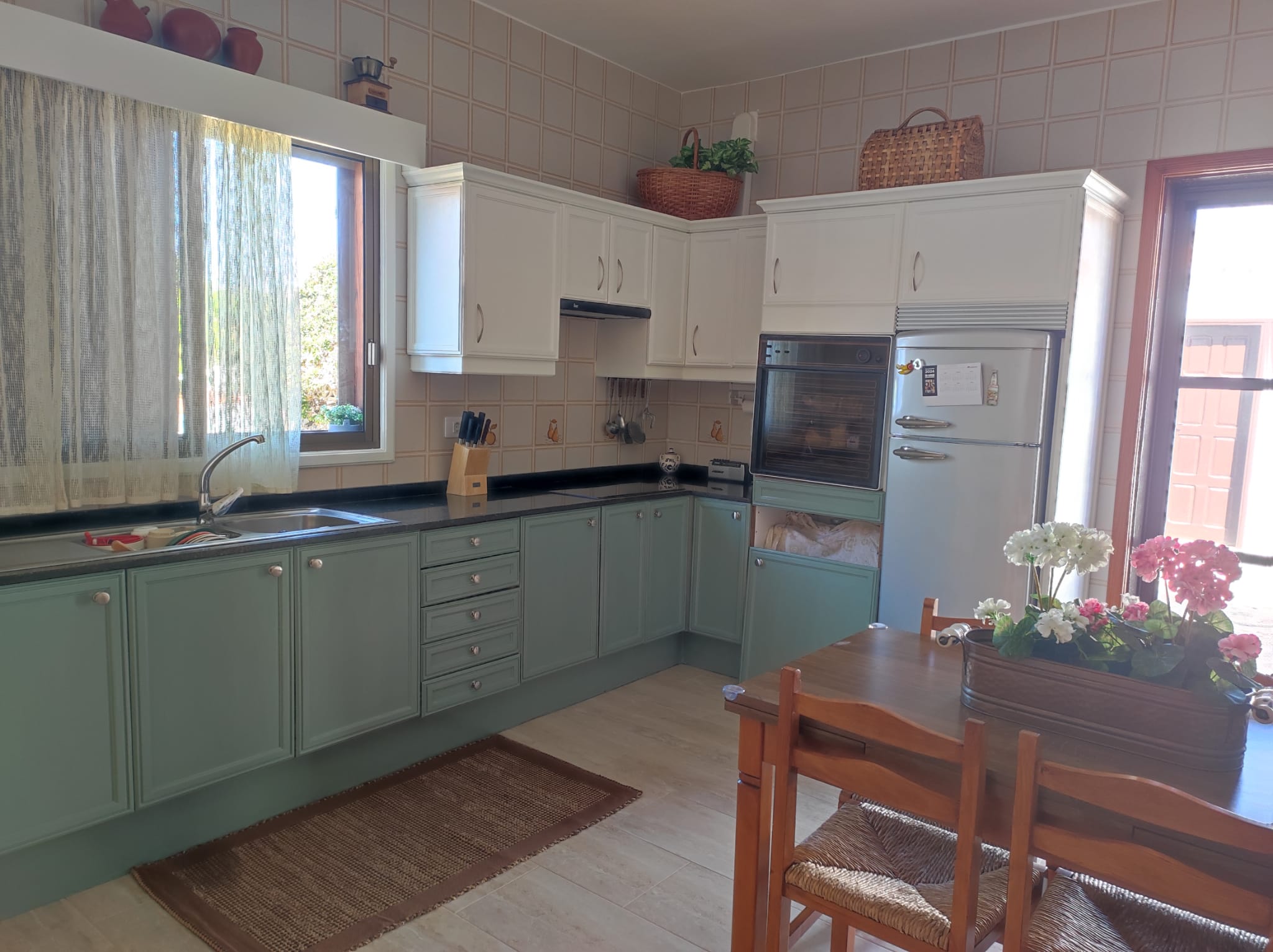 c3cd1b99-a160-4e95-b38a-2da7294da809