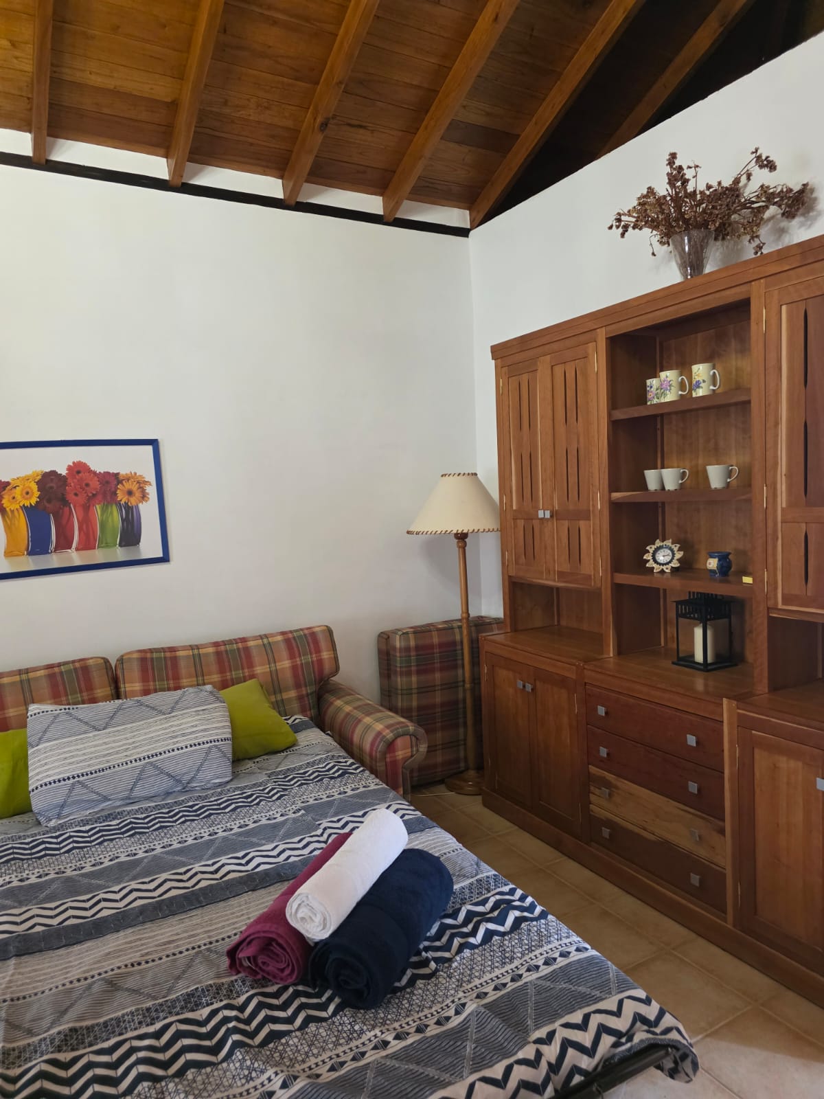 ecbb567b-a7d0-4e49-a4de-ae0fa3469e98