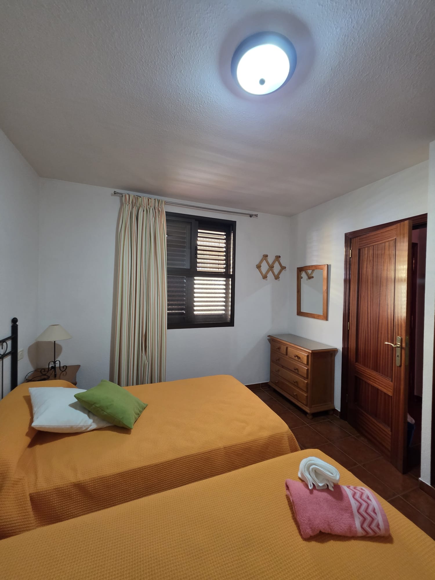 1cc1ce75-37d5-4187-ba59-229f422f17d9