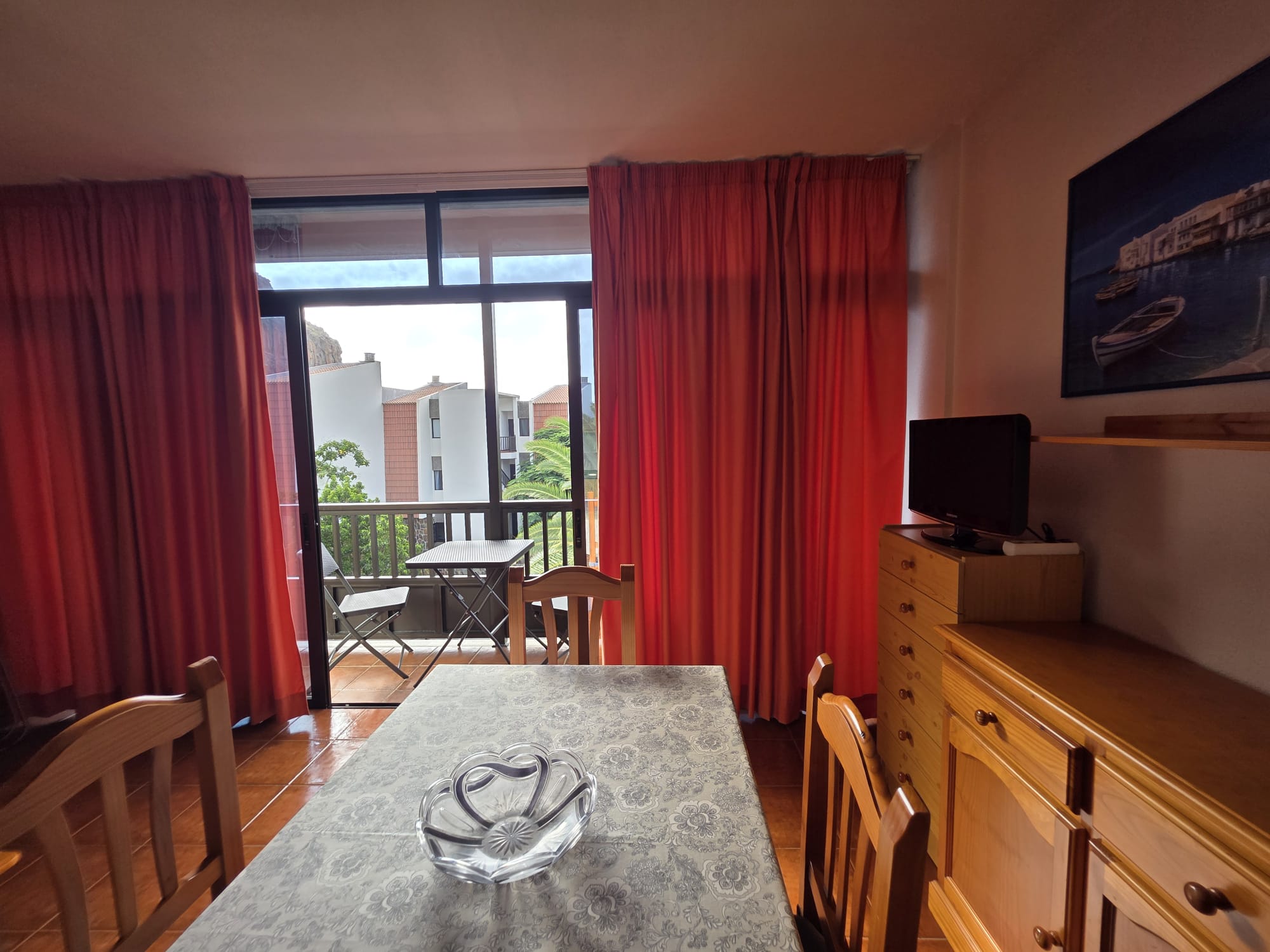 b1a1e17a-da00-43b2-be6b-294c5f2e54e2