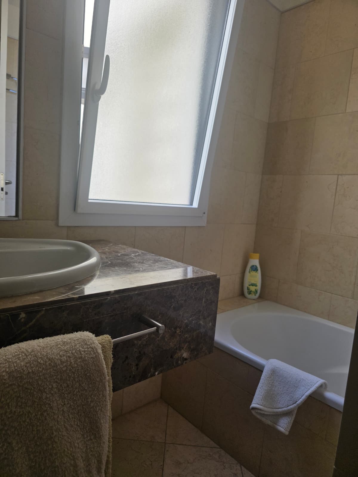 5c2043a7-b19c-45b7-bd7e-cf5c32b5e2b4